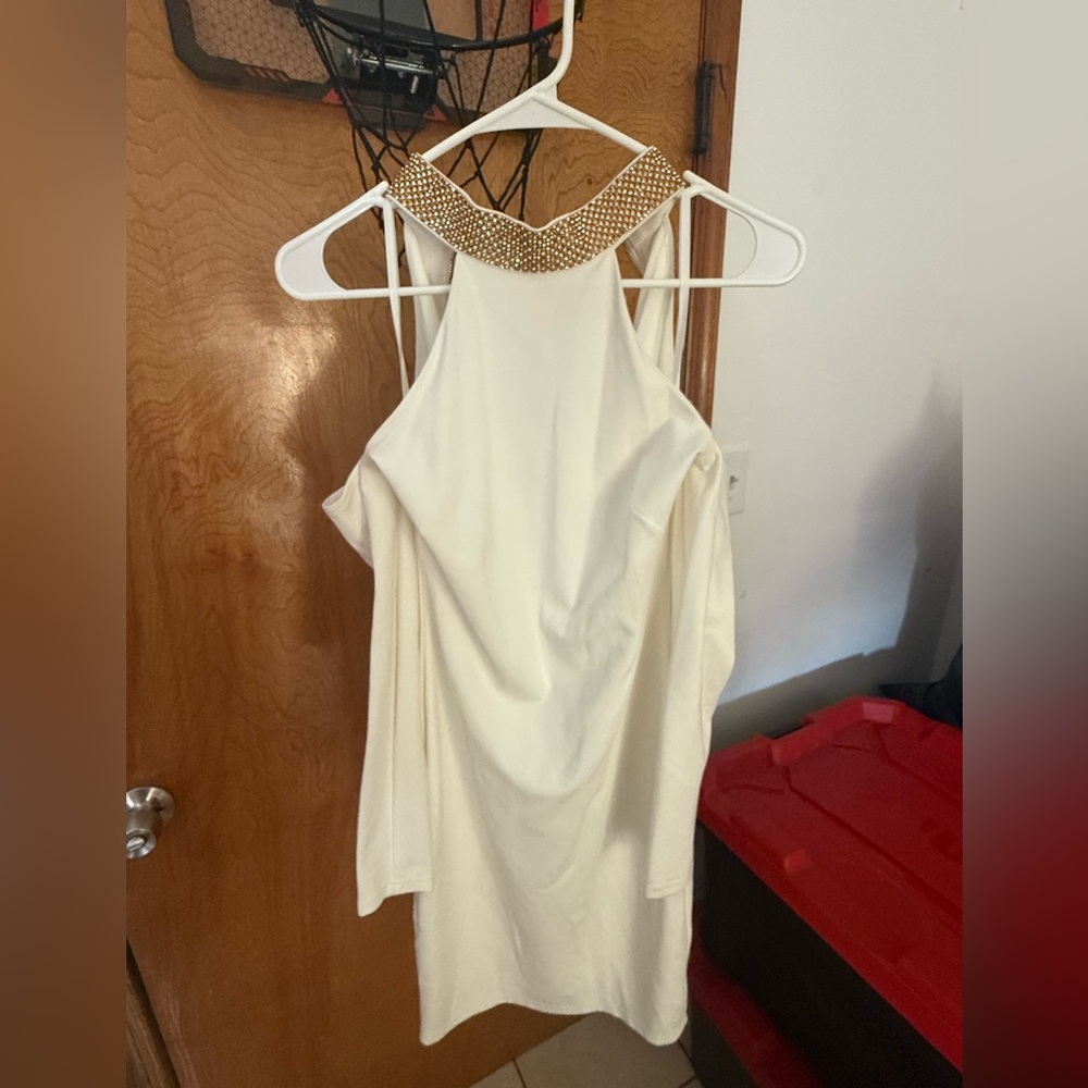 Bebe dress
